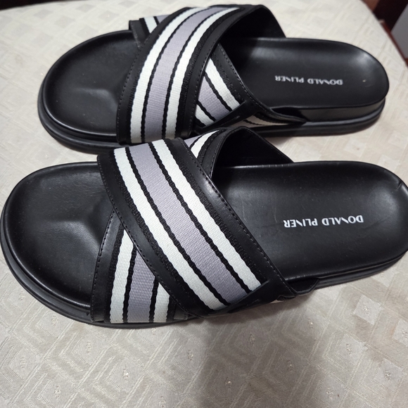 Donald Pliner Black and White Slide Sandals main image 4